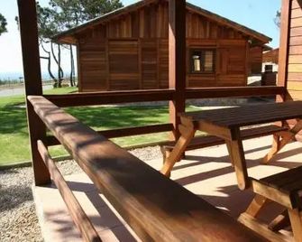 Ericeira Camping & Bungalows - Ericeira - Patio