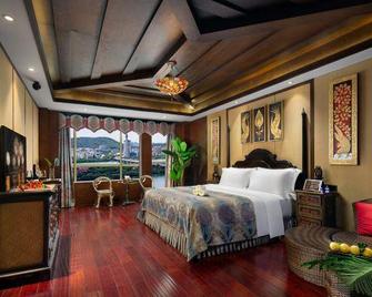 Exotic Royal Hotel - צ'נגשה - חדר שינה