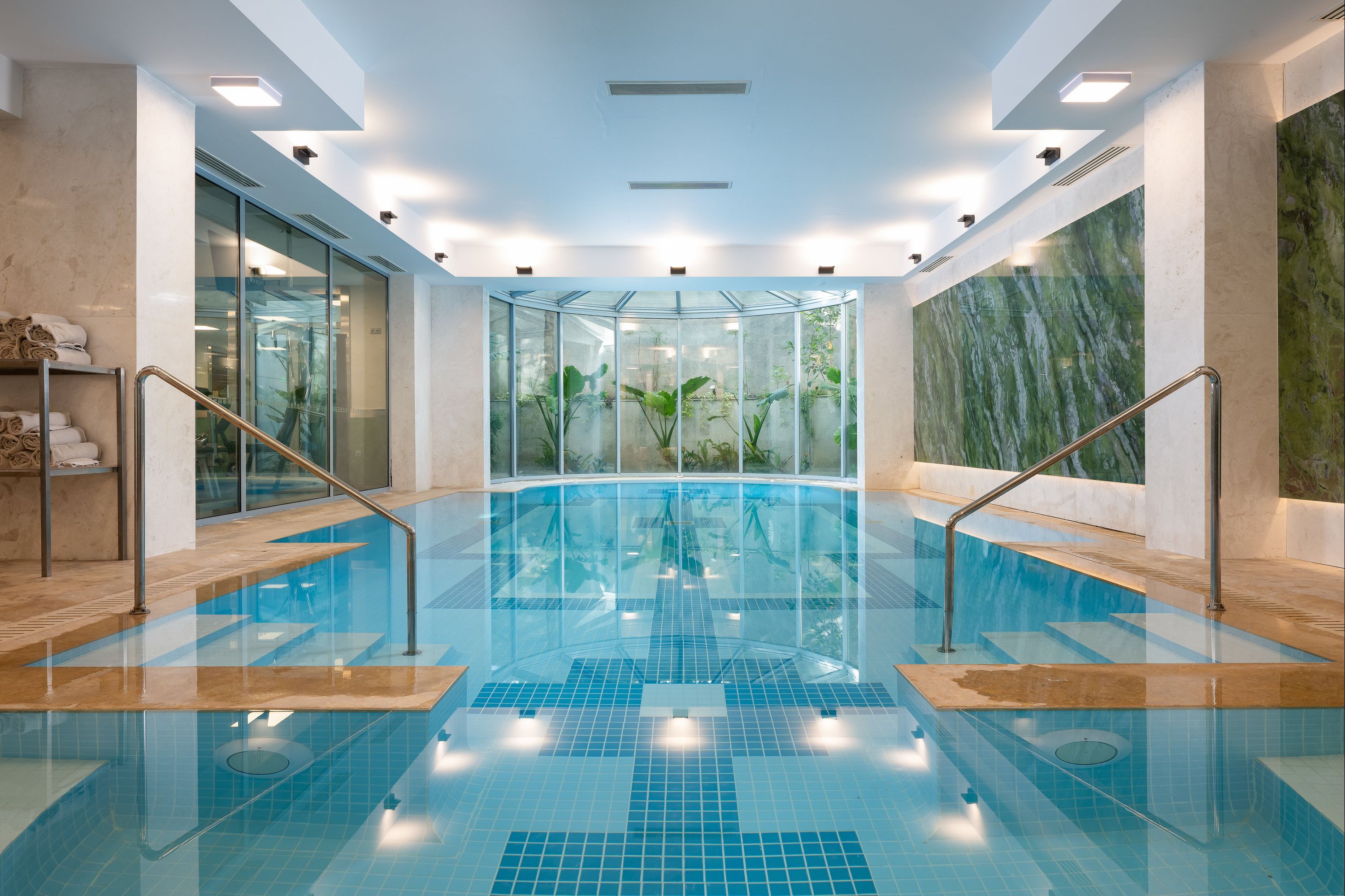 Holiday Inn Athens - Airport By IHG