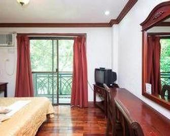MC Mountain Home - Tagaytay