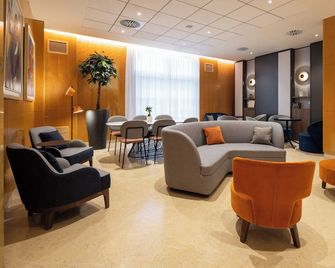 Crowne Plaza Padova By IHG - Padua - Lounge