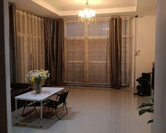 Your House - Khon Kaen - Dining room