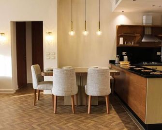 Sahara at Lake View Residence - New Cairo - Kitchen