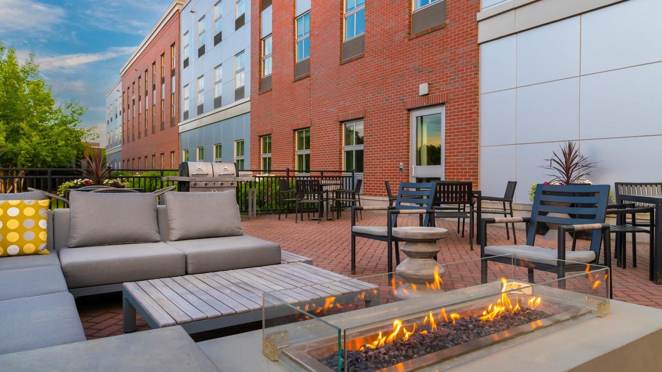 Residence Inn by Marriott Boston Concord