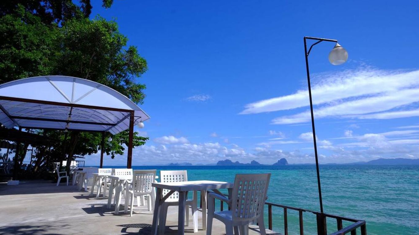 Koh Ngai Cliff Beach Resort