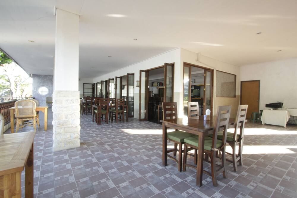 Alit Beach Resort And Villas - Denpasar - Restaurant
