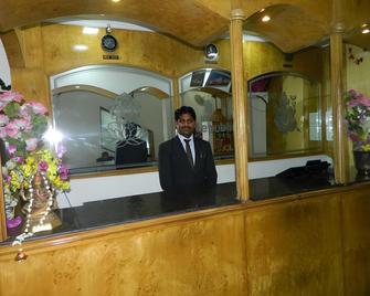 Hotel Republic - Patna - Front desk