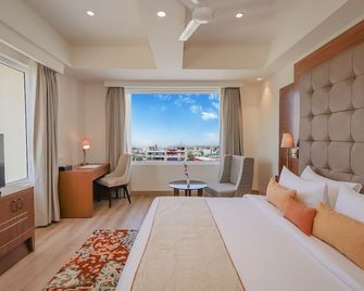 Regenta Dehradun by Royal Orchid Hotels Limited - Dehradun - Ložnice