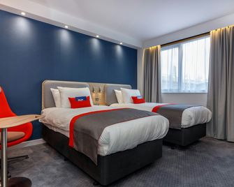 Holiday Inn Express Wigan By IHG - Wigan - Habitación