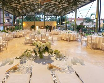 Hotel Villa Tiziana - Marina Di Pietrasanta - Banquet hall