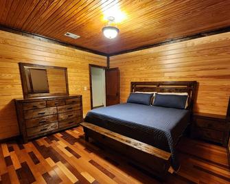 Country Rock House - Fort Payne - Schlafzimmer