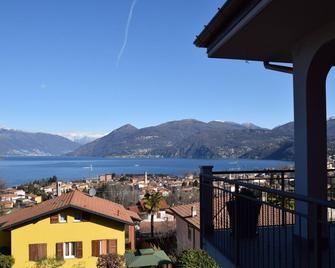 Casa Elena - Bella Vista Lago - Luino - Balkon