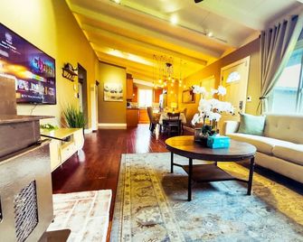 3B Achome Parking Wifi Fully Fenced Yard Jacuzzi - San Mateo - Bedroom