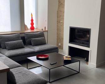 Maison Avec Piscine Dans le Berry, Proche de Chateauroux - Neuvy-Saint-Sépulchre - Sala de estar