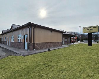 Breckenridge Suites #1 - Charming 1-Bedroom Suite near Grove City Memorial Park - Grove City - Edificio