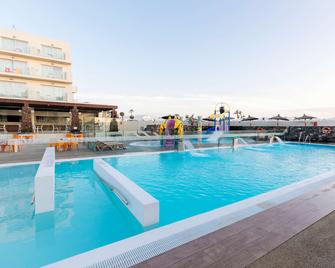 HD Beach Resort - Costa Teguise - Pool