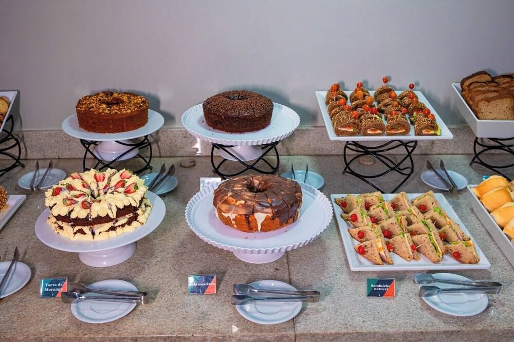 هوتل دوس آسوريس - بالنياريو كامبوريو - بوفيه