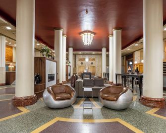 Hotel at the Lafayette, Trademark Collection by Wyndham - Buffalo - Reception