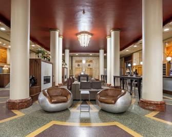 هوتل آت ذا لافييت ترايدمارك كوليكشن باي ويندام - بوفالو - ردهة