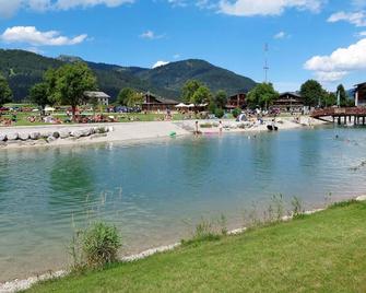 Cosy apartment for 5 guests with WIFI, TV, patio and parking - Achenkirch