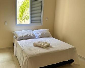 Kitnet 1001 Apart Hotel - Piracicaba - Quarto