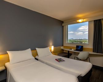 Ibis Vitoria Aeroporto - Serra - Camera da letto
