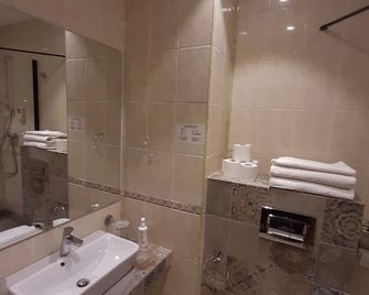 Hotel Astoria - Iași - Bagno