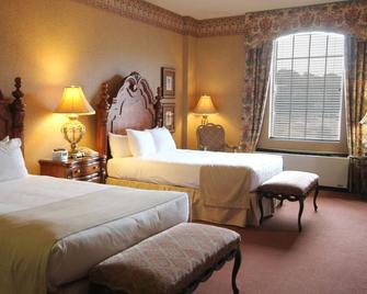 The Inn And Spa At East Wind - Wading River - Bedroom