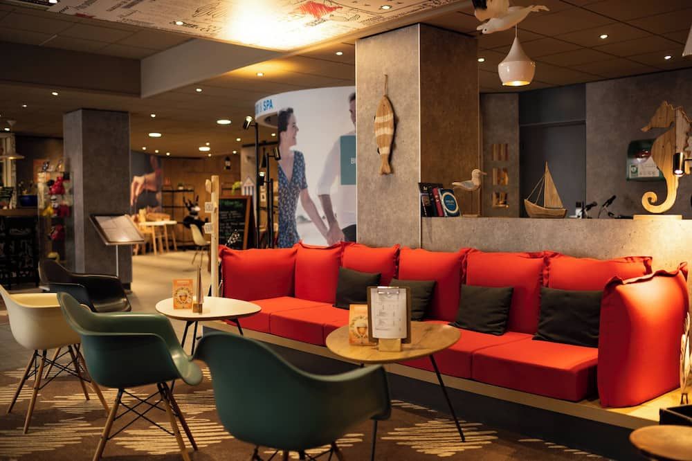 إيبيس لابول بورنيشيه بلاج