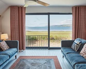 Beach House - Isle of Mull - Huiskamer