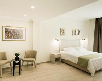 Alexia Hotel Apts - Larnaca - Bedroom
