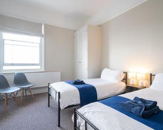 The Marine - Ryde - Schlafzimmer
