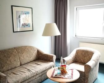 Seehotel Luisenhof - Furstenwalde - Huiskamer