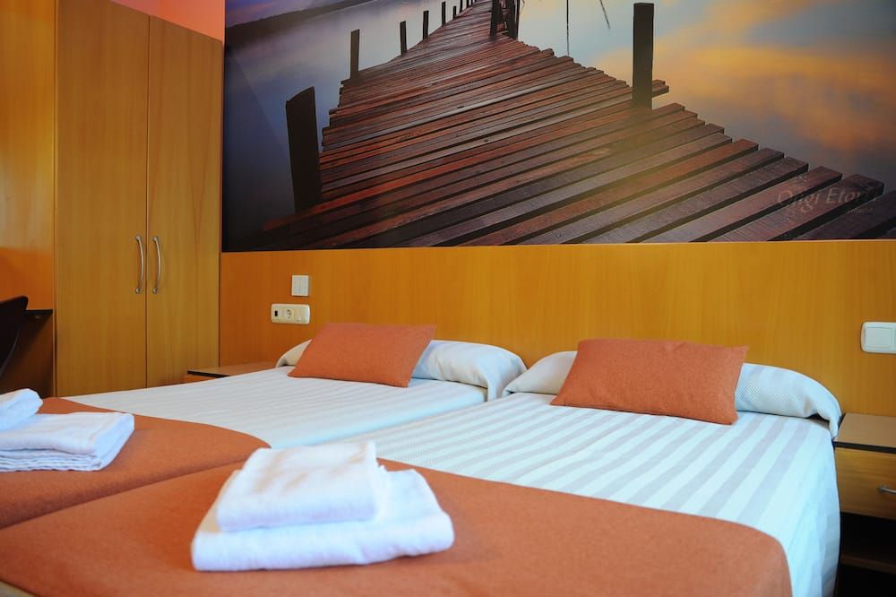 Hotel Aitana - Irun - Спальня