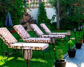 Hotel Boutique La Mansion Guadalajara - Guadalajara - Patio
