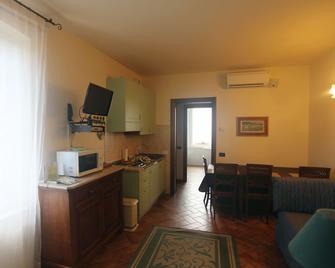Agriturismo Casa San Marco - Castelnuovo del Garda - Кухня