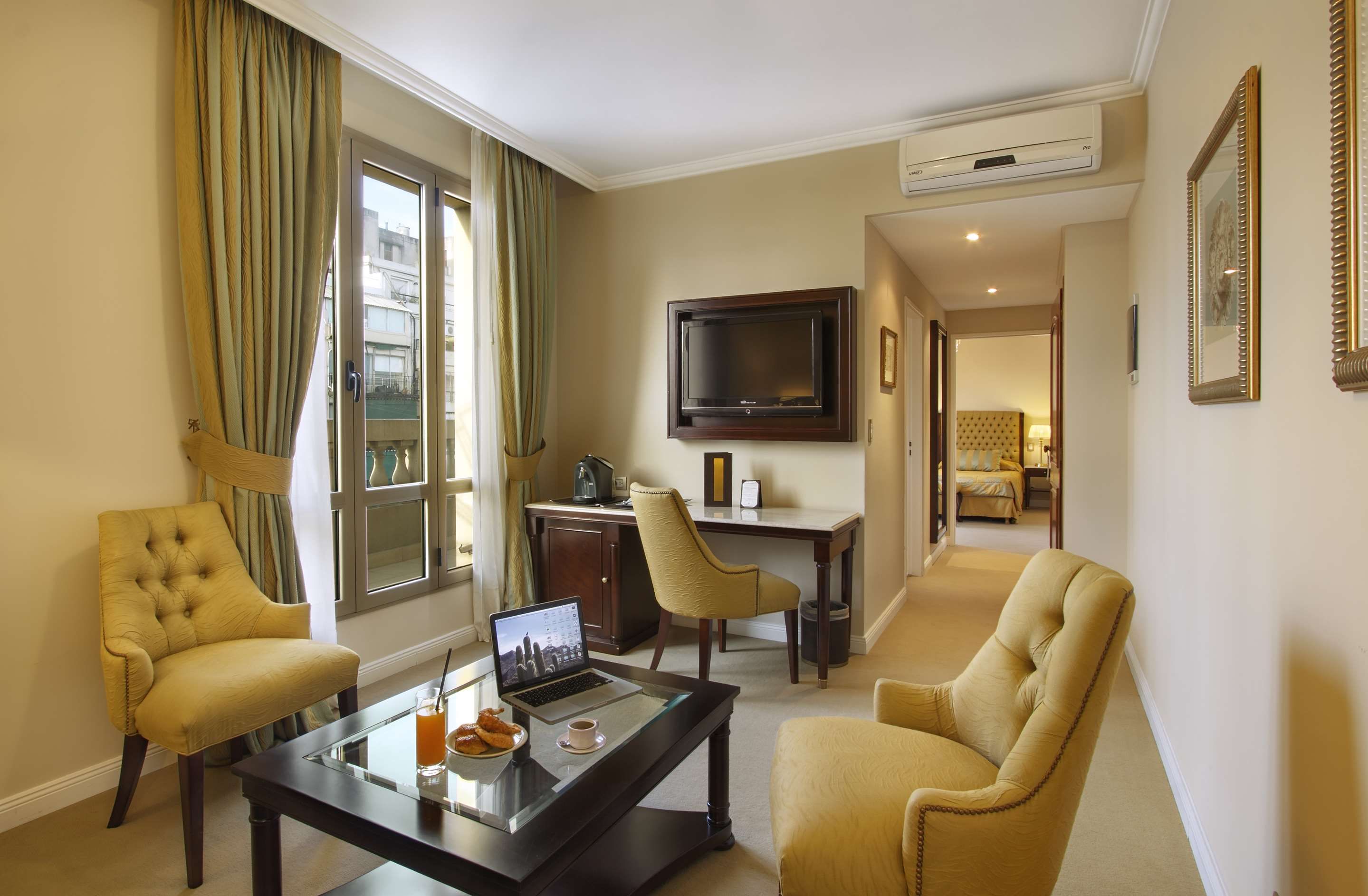 Intersur Recoleta - בואנוס איירס - סלון