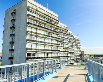 Studio Astrid 62- 101 by Interhome - Bredene - Gebäude