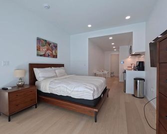 Charming brand new studio close to downtown with WiFi, AC. - סקרמנטו - חדר שינה