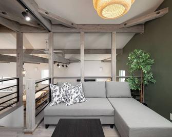Villa Gotemba Fuji - Gotemba - Living room