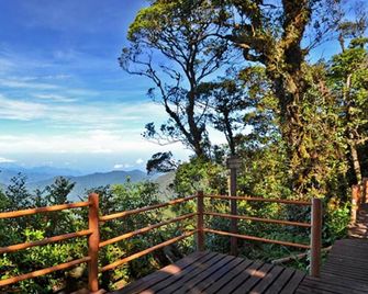 Highlanders Hotel - Tanah Rata - Balkon