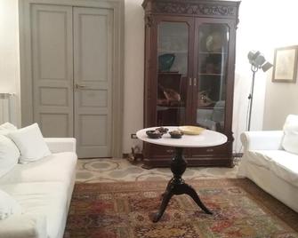 b&b Vallone del grano - Rossano - Living room