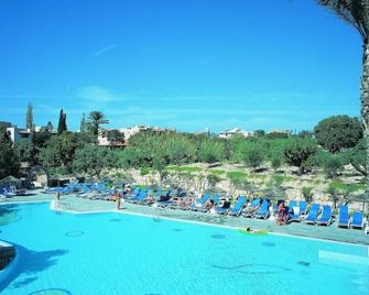 Basilica Holiday Resort - Paphos - Pool