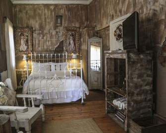 The Green Acorn Guest House - Ficksburg - Habitación
