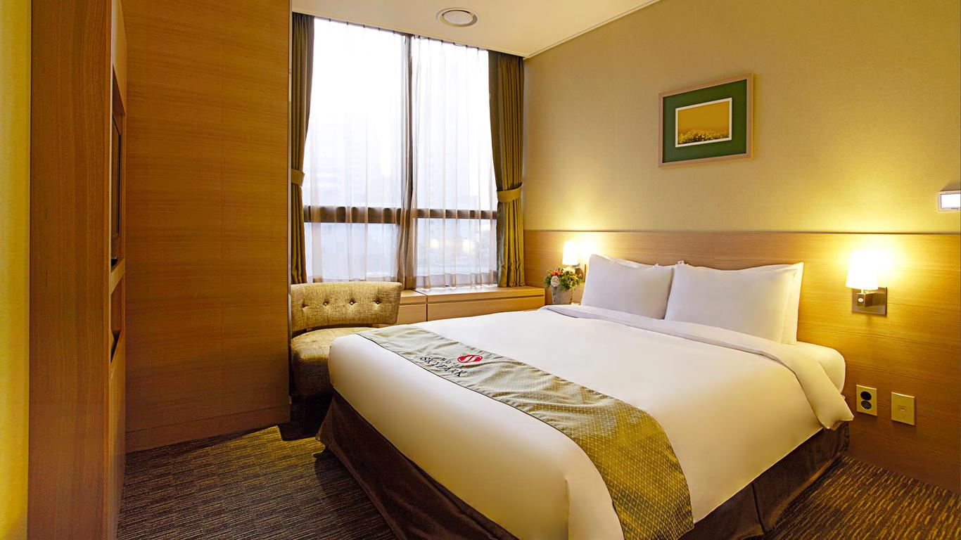 Hotel Skypark Central Myeongdong