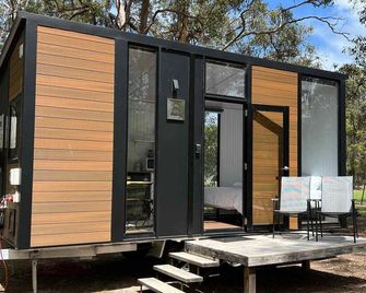 Sandy Strait Shack by Tiny Away - Urangan - Patio