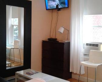 Bright Newly Renovated Downtown Historic Studio On Water Street - Charlottetown - Servicio de la habitación
