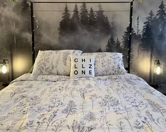 Catoctin Mountain Getaway Room - Thurmont - Bedroom