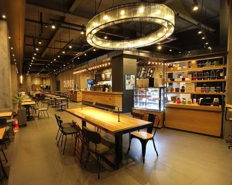 阿班酒店 - 釜山 - 酒吧