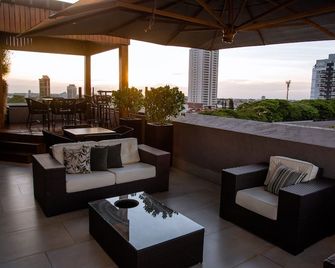 Imperador Palace Hotel - Franca - Balkon